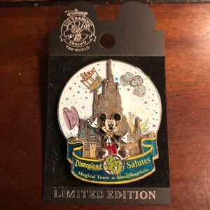 Disney Salutes 35 Magical Years at Walt Disney World Pin 2006 LE 1000